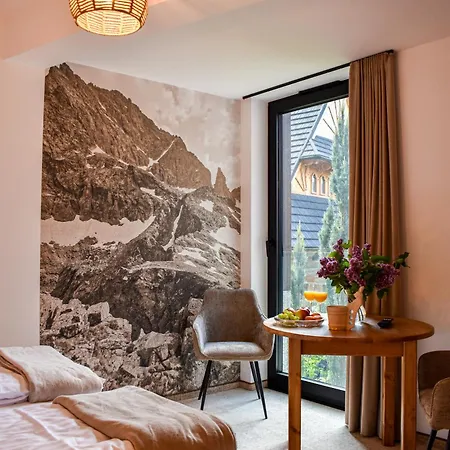 Daire Czerwona Lawka *